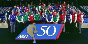 NBA新赛季风云：马刺续约福克斯，字母哥未来去向悬疑